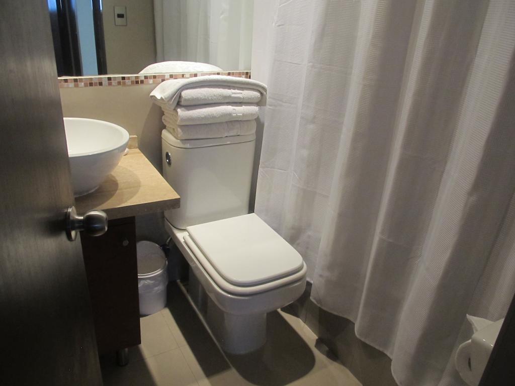 ホテル Rq Bosque Tobalaba サンティアゴ 部屋 写真